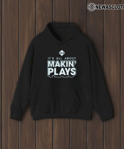 Kickball Dad It's All About Making Plays T-Shirt