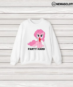 Party Hard Pony T-Shirt3