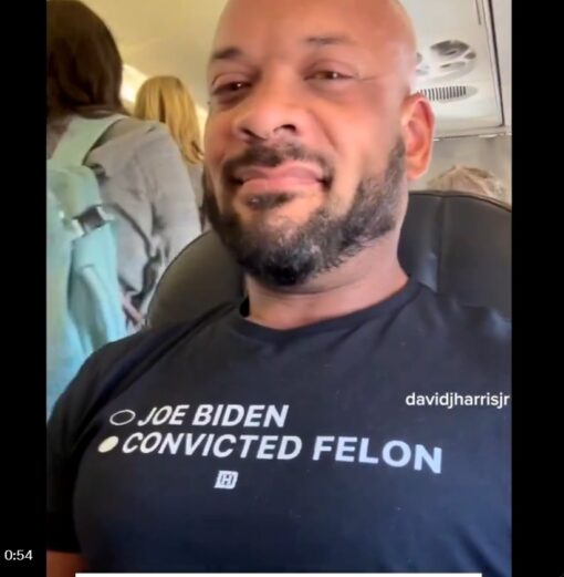 David J Harris JOE BIDEN CONVICTED FELON T-Shirt