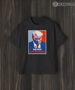 Trump Never Surrender Black T-Shirt2