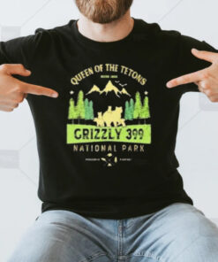 Queen Of The Tetons Grizzly 399 National Park T-Shirt3