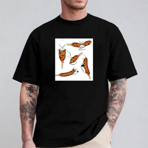 Buboosenchan Eating Corn Dog T-Shirt 2024