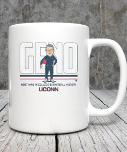 Geno Auriemma Wins Record Mug 20243