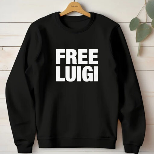 Free Luigi T-Shirt1