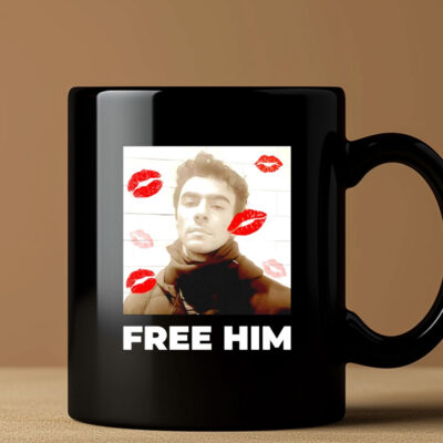 Luigi Mangione Free Him lips Mug Coffee