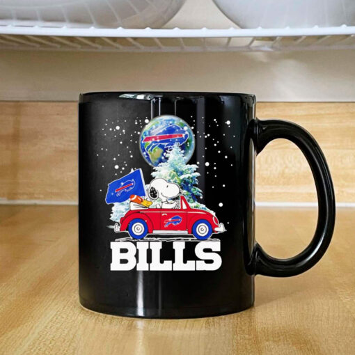 Snoopy driving car snow Buffalo Bills Mug 2024