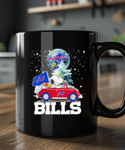 Snoopy driving car snow Buffalo Bills Mug 20242