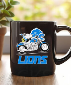 Snoopy riding motorcycle Detroit Lions Mug 20241