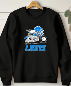 Snoopy riding motorcycle Detroit Lions T-shirt 20241