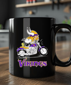 Snoopy riding motorcycle Minnesota Vikings Mug 20242