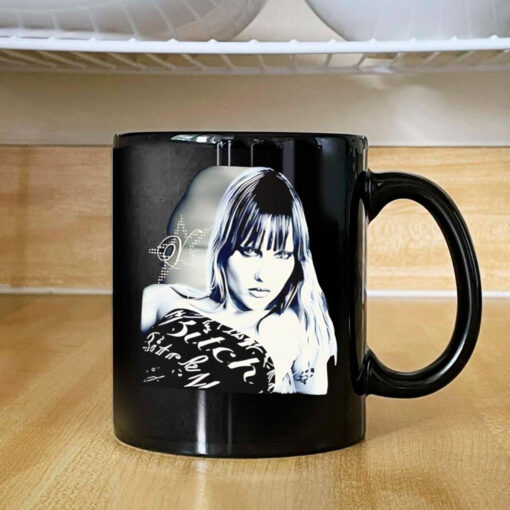 Victoria De Angelis please I’m a star Mug Coffee