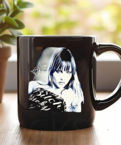 Victoria De Angelis please I’m a star Mug Coffee