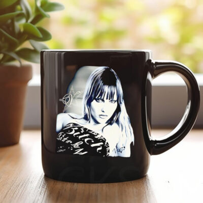 Victoria De Angelis please I’m a star Mug Coffee