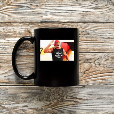 Hulk Hogan Reaction To Getting Heavily Booed During Raw Netflix Debut Mug Coffee