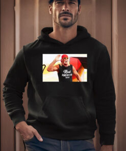 Hulk Hogan Reaction To Getting Heavily Booed During Raw Netflix Debut T-Shirts